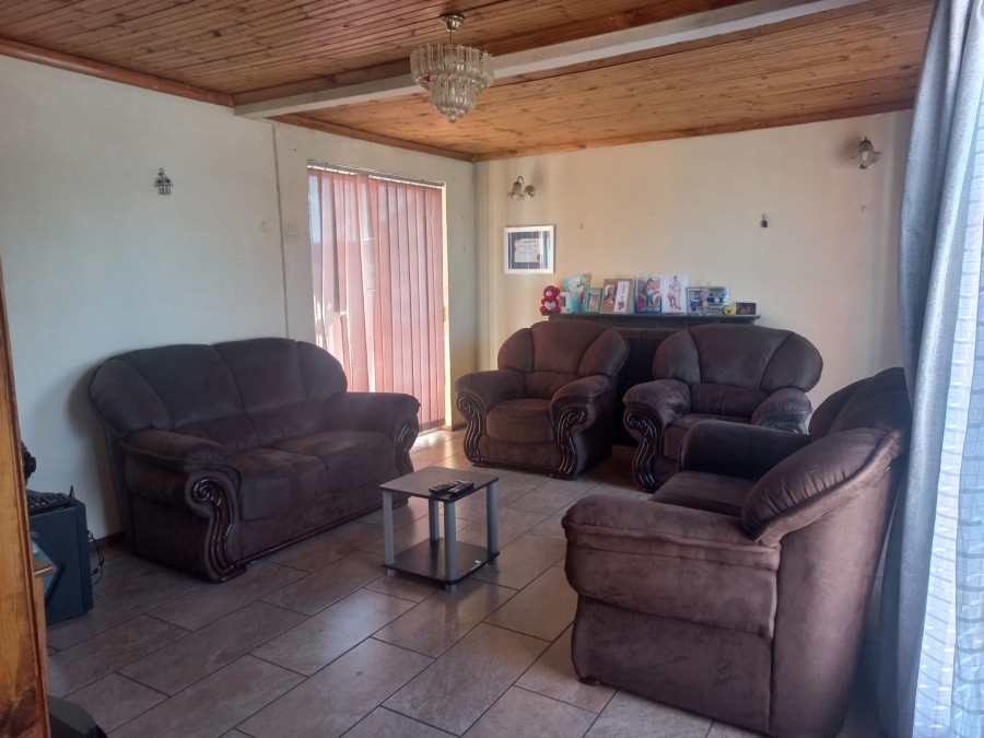 2 Bedroom Property for Sale in Greenfield Western Cape